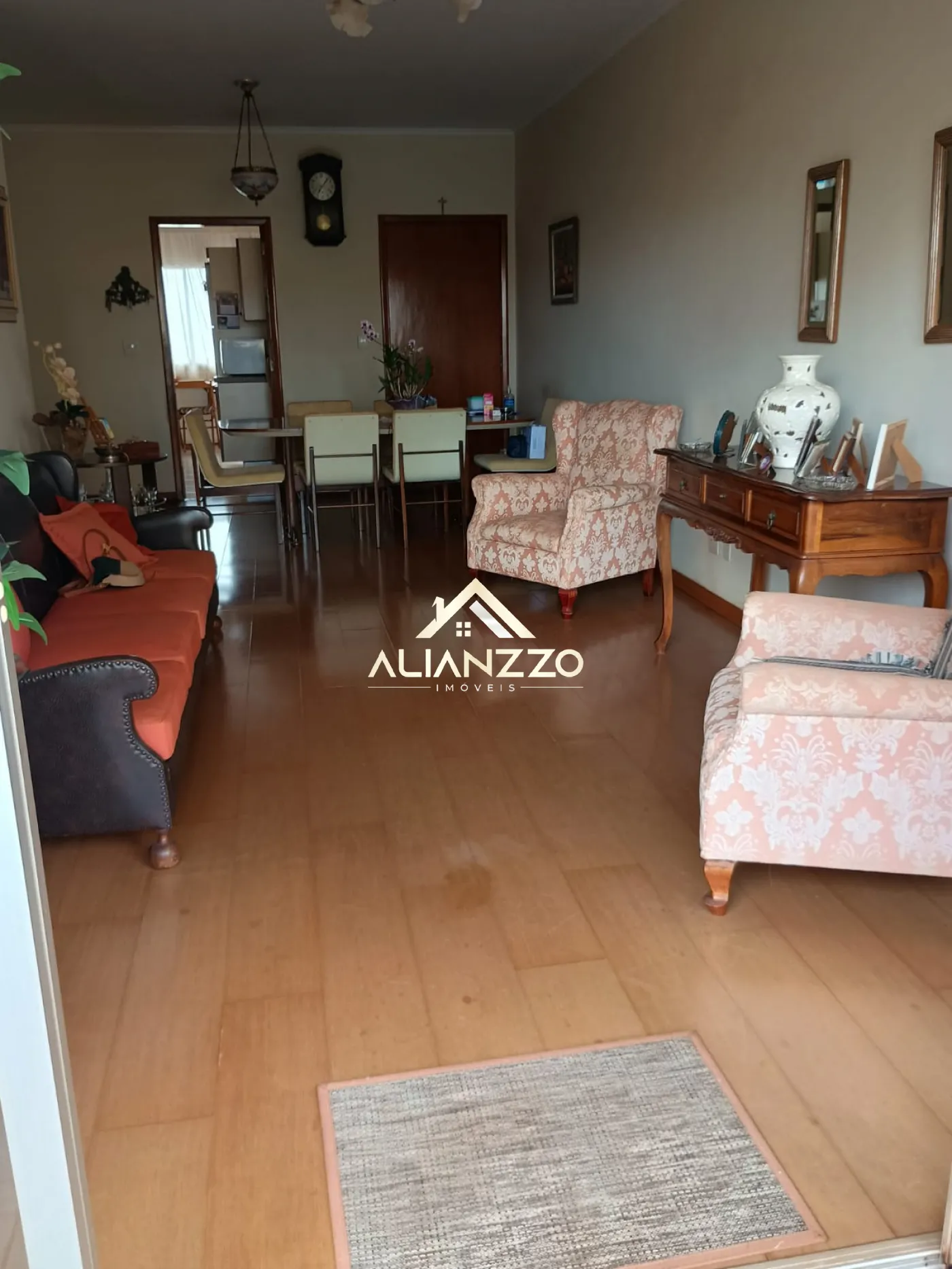 Comprar Apartamento / Padrão em Ribeirão Preto R$ 350.000,00 - Foto 2
