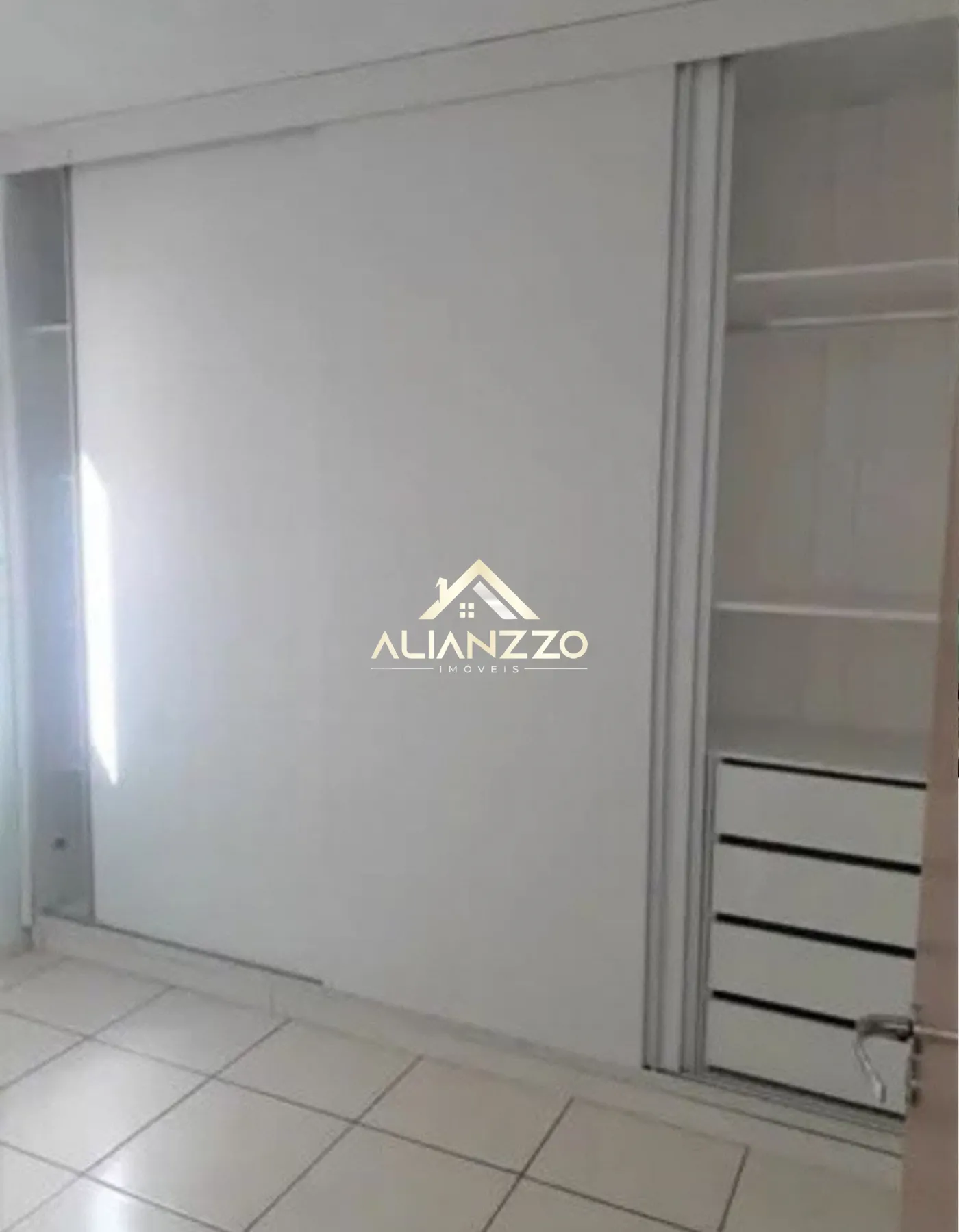 Alugar Apartamento / Padrão em Ribeirão Preto R$ 1.600,00 - Foto 4