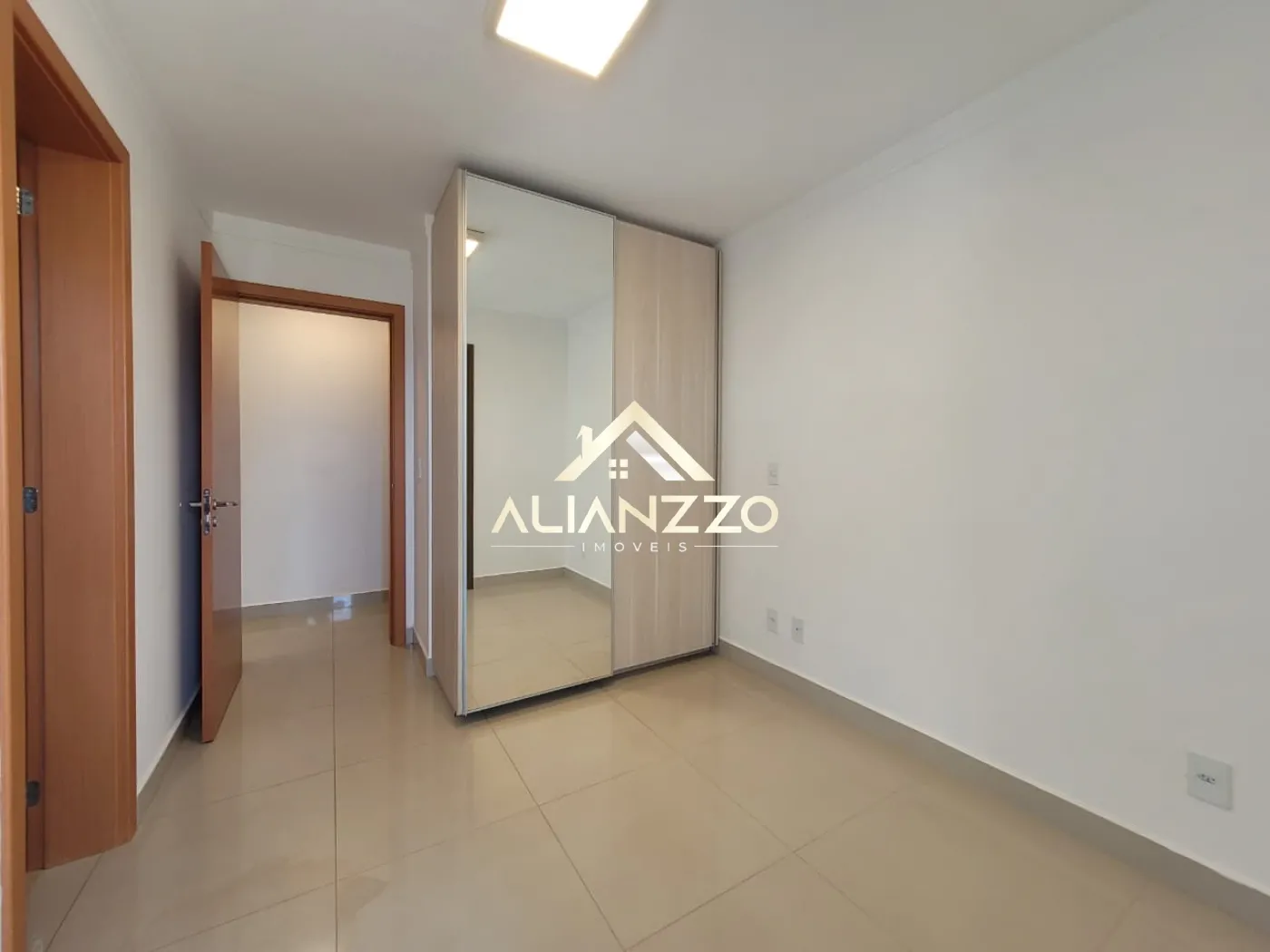 Alugar Apartamento / Padrão em Ribeirão Preto R$ 3.300,00 - Foto 15