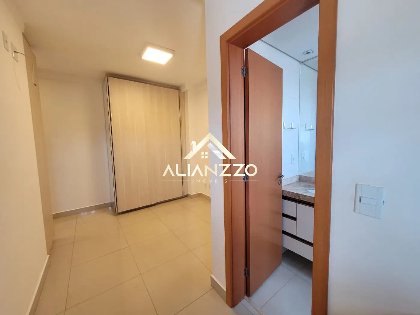 Alugar Apartamento / Padrão em Ribeirão Preto R$ 3.300,00 - Foto 17