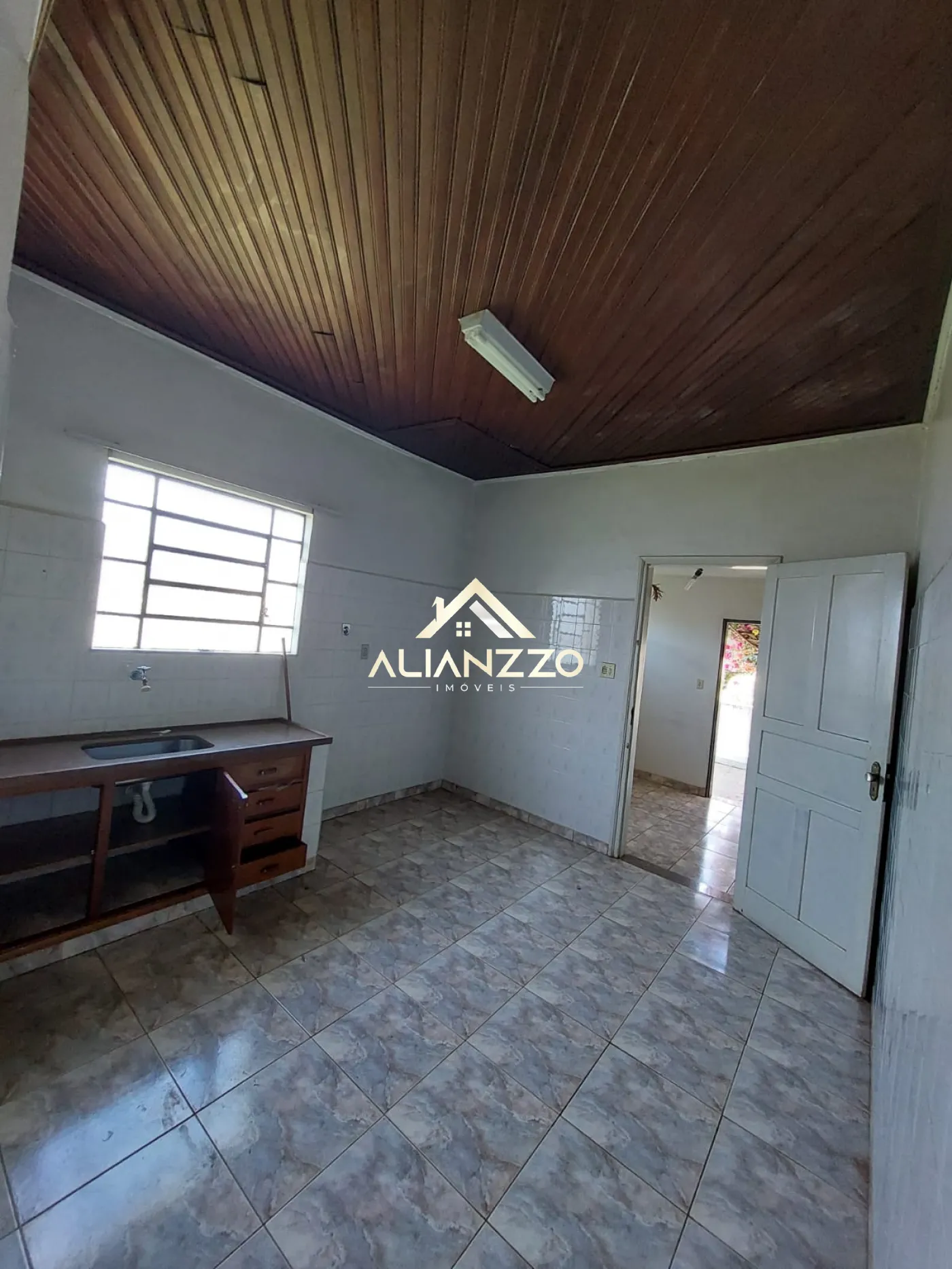 Comprar Casa / Padrão em Ribeirão Preto R$ 450.000,00 - Foto 1