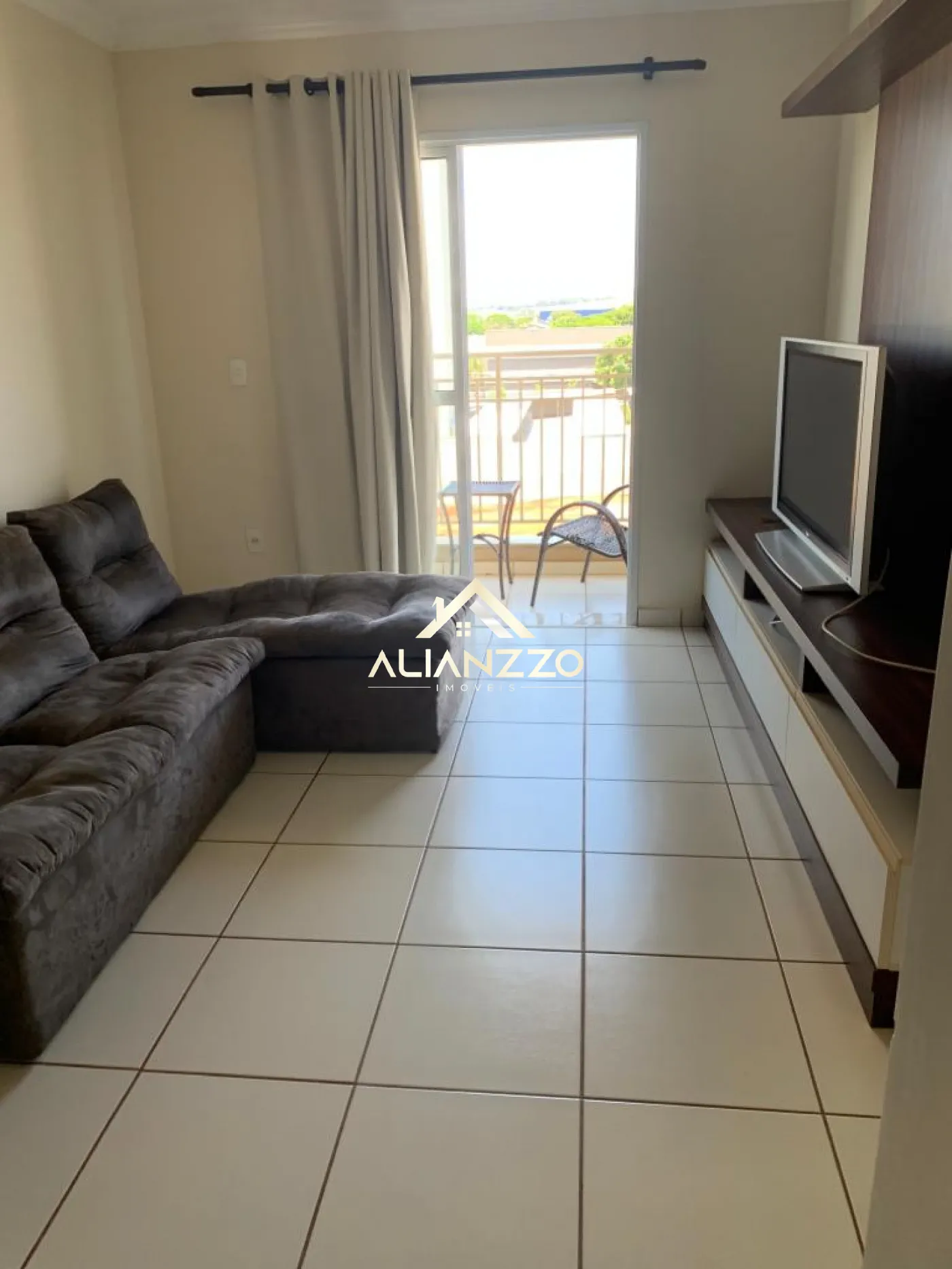 Comprar Apartamento / Padrão em Ribeirão Preto R$ 400.000,00 - Foto 2