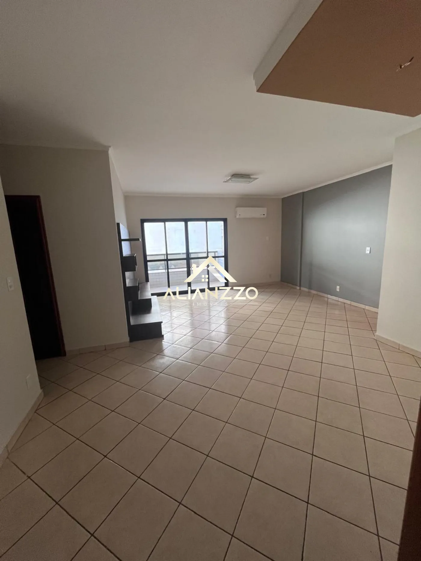 Alugar Apartamento / Padrão em Ribeirão Preto R$ 3.200,00 - Foto 1