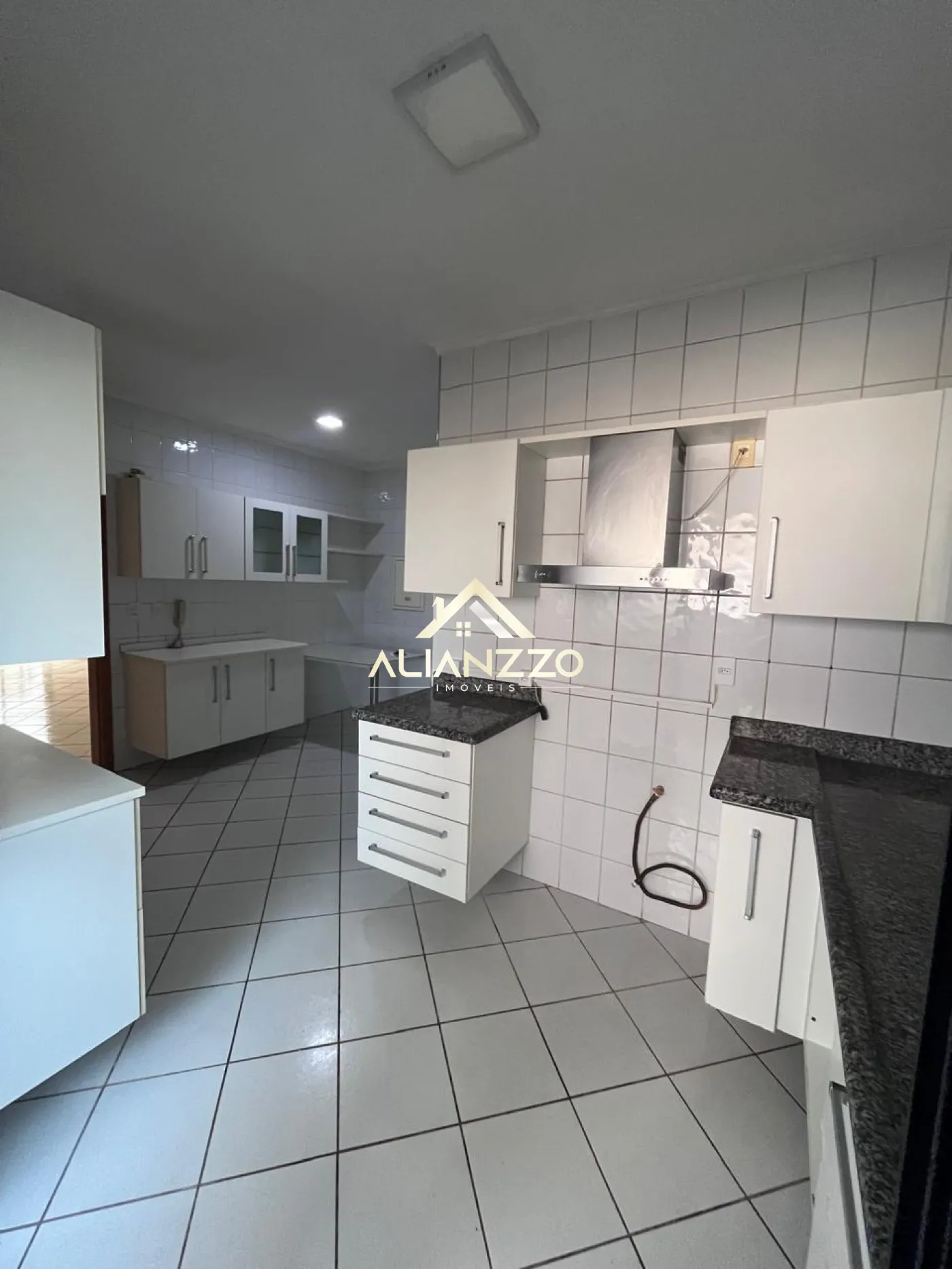 Alugar Apartamento / Padrão em Ribeirão Preto R$ 3.200,00 - Foto 3