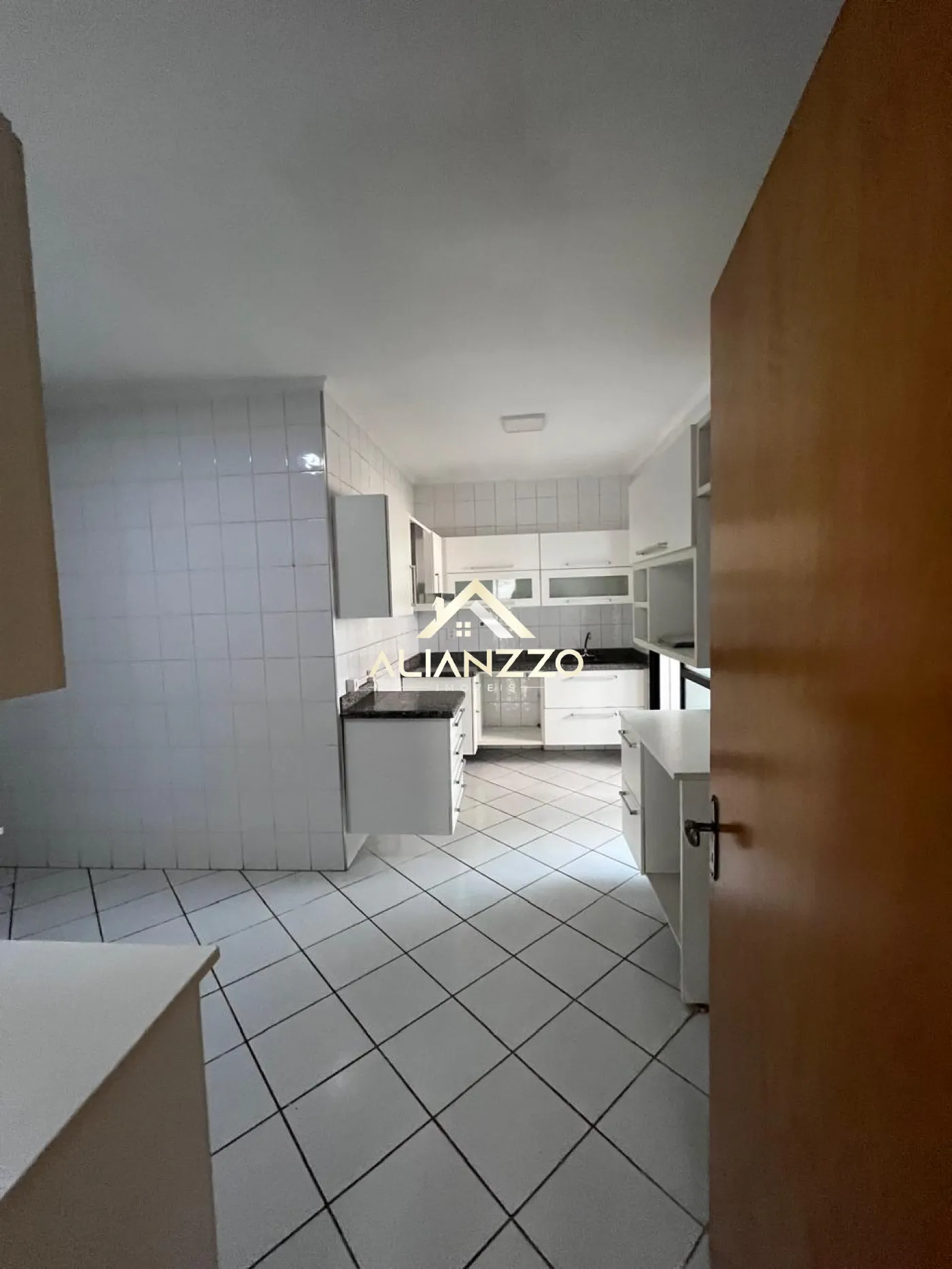 Alugar Apartamento / Padrão em Ribeirão Preto R$ 3.200,00 - Foto 4
