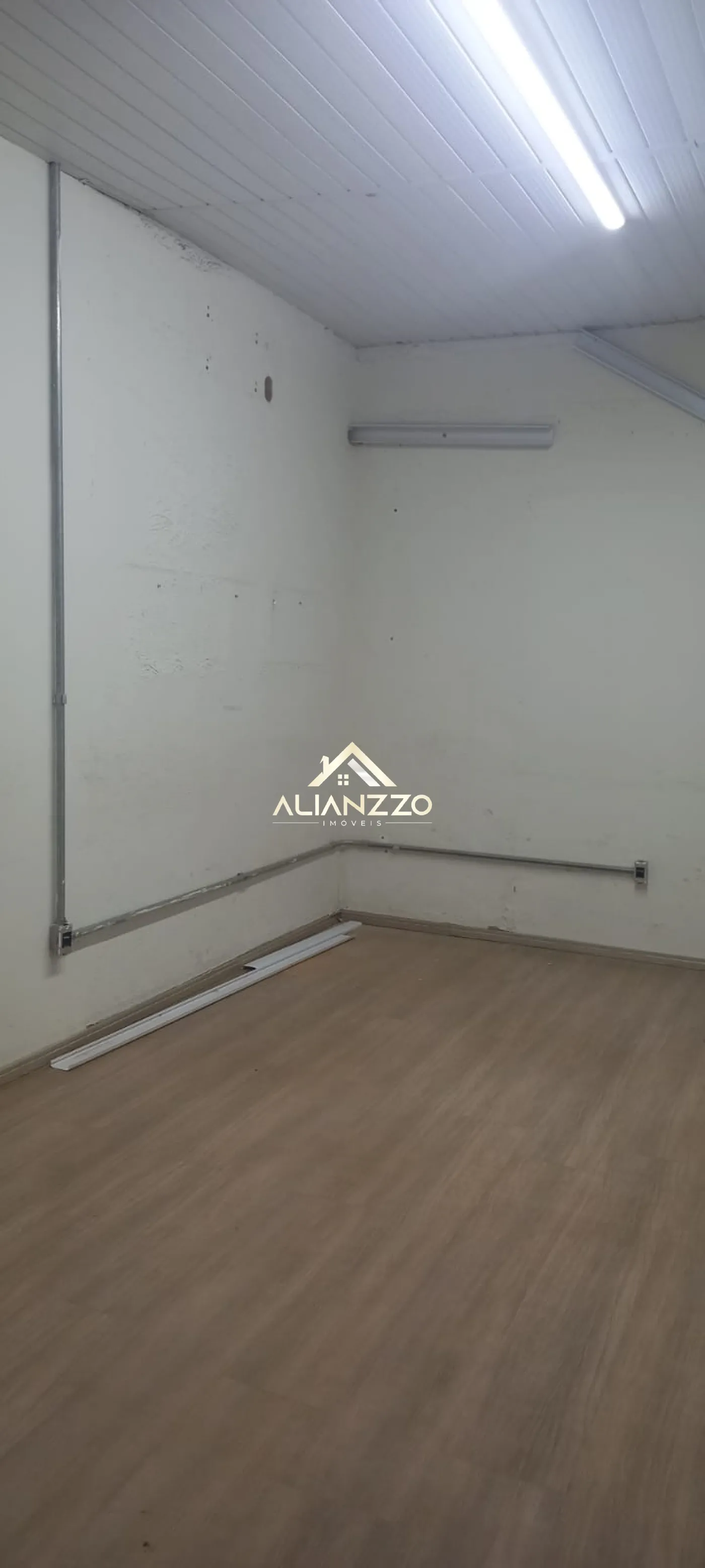 Alugar Comercial padrão / Galpão - Armazém em Ribeirão Preto R$ 12.000,00 - Foto 1