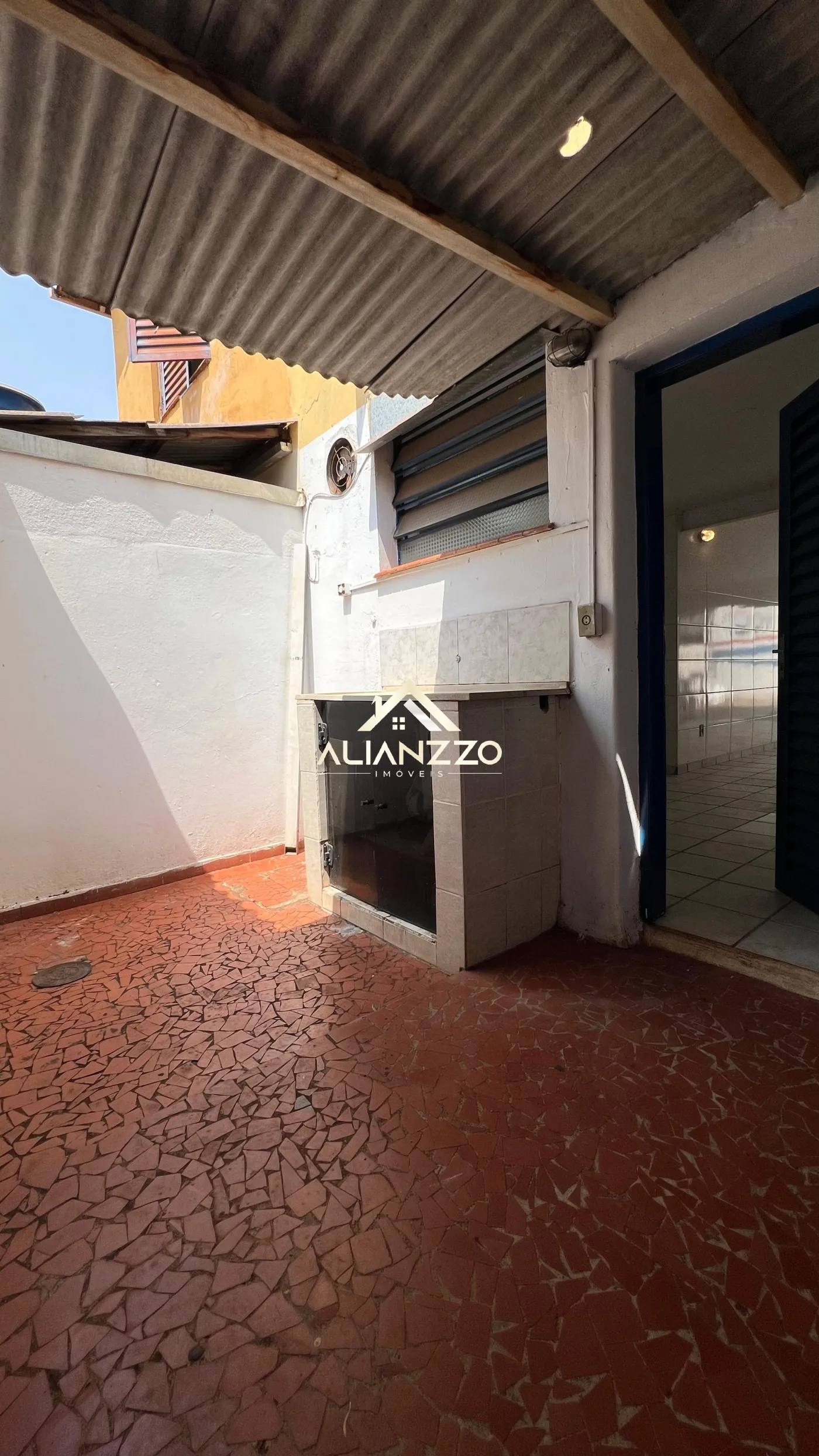 Alugar Comercial padrão / Salão Comercial em Ribeirão Preto R$ 940,00 - Foto 8