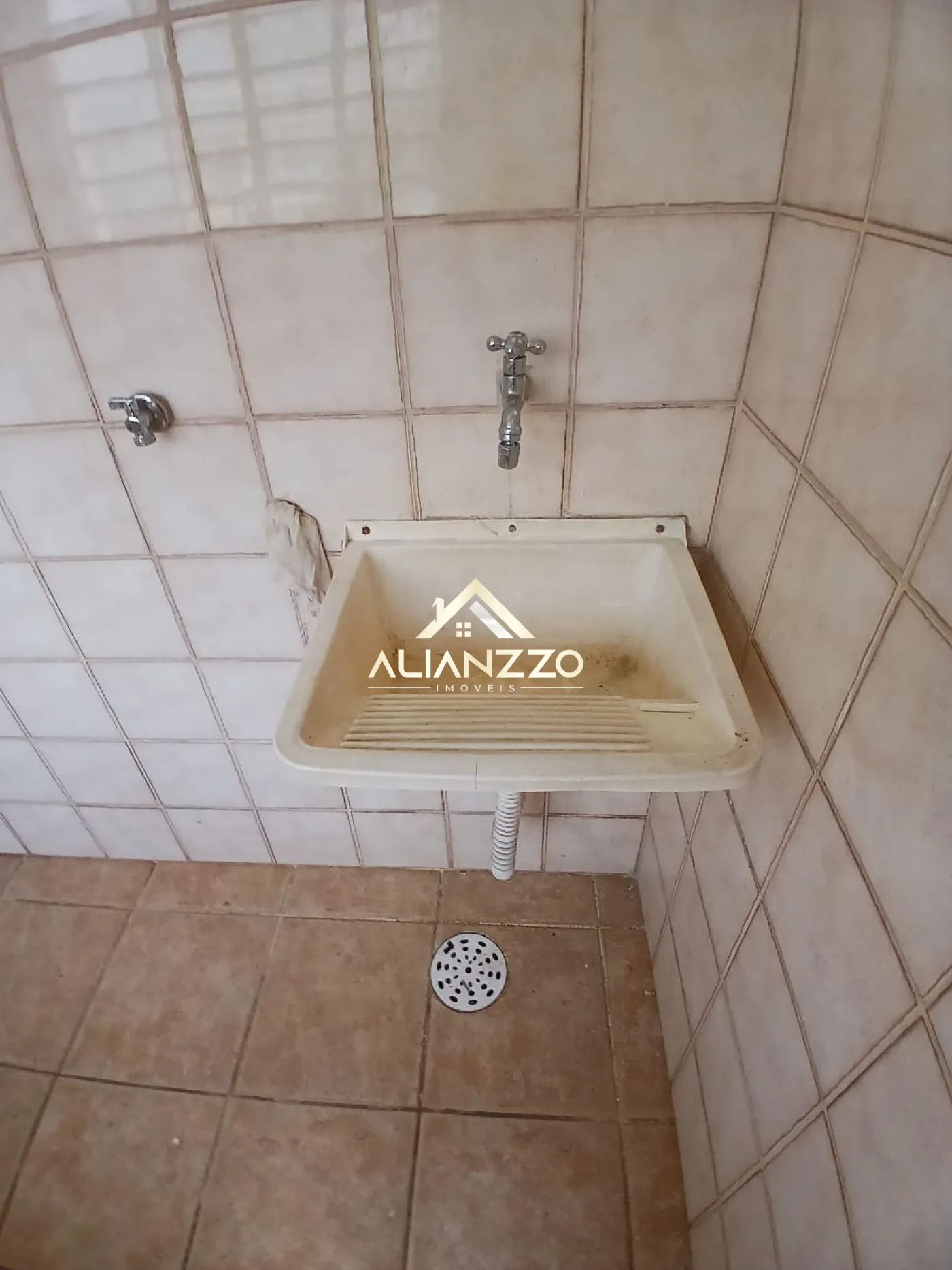 Alugar Apartamento / Padrão em Ribeirão Preto R$ 1.000,00 - Foto 13