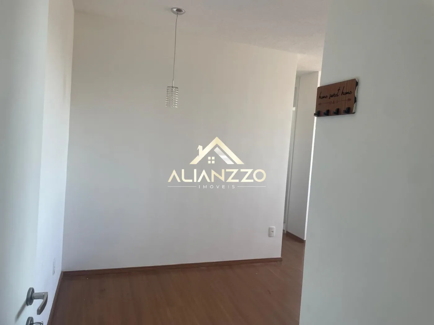 Alugar Apartamento / Padrão em Ribeirão Preto R$ 1.300,00 - Foto 2