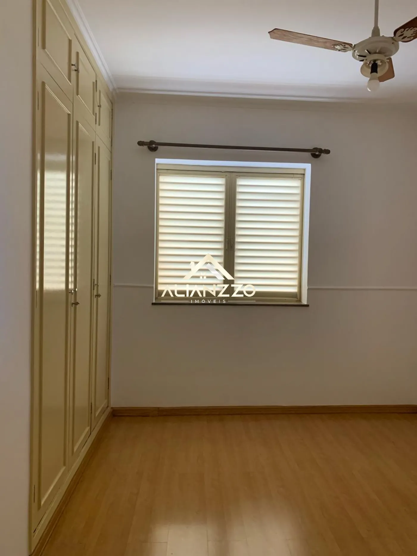 Alugar Apartamento / Padrão em Ribeirão Preto R$ 1.400,00 - Foto 8