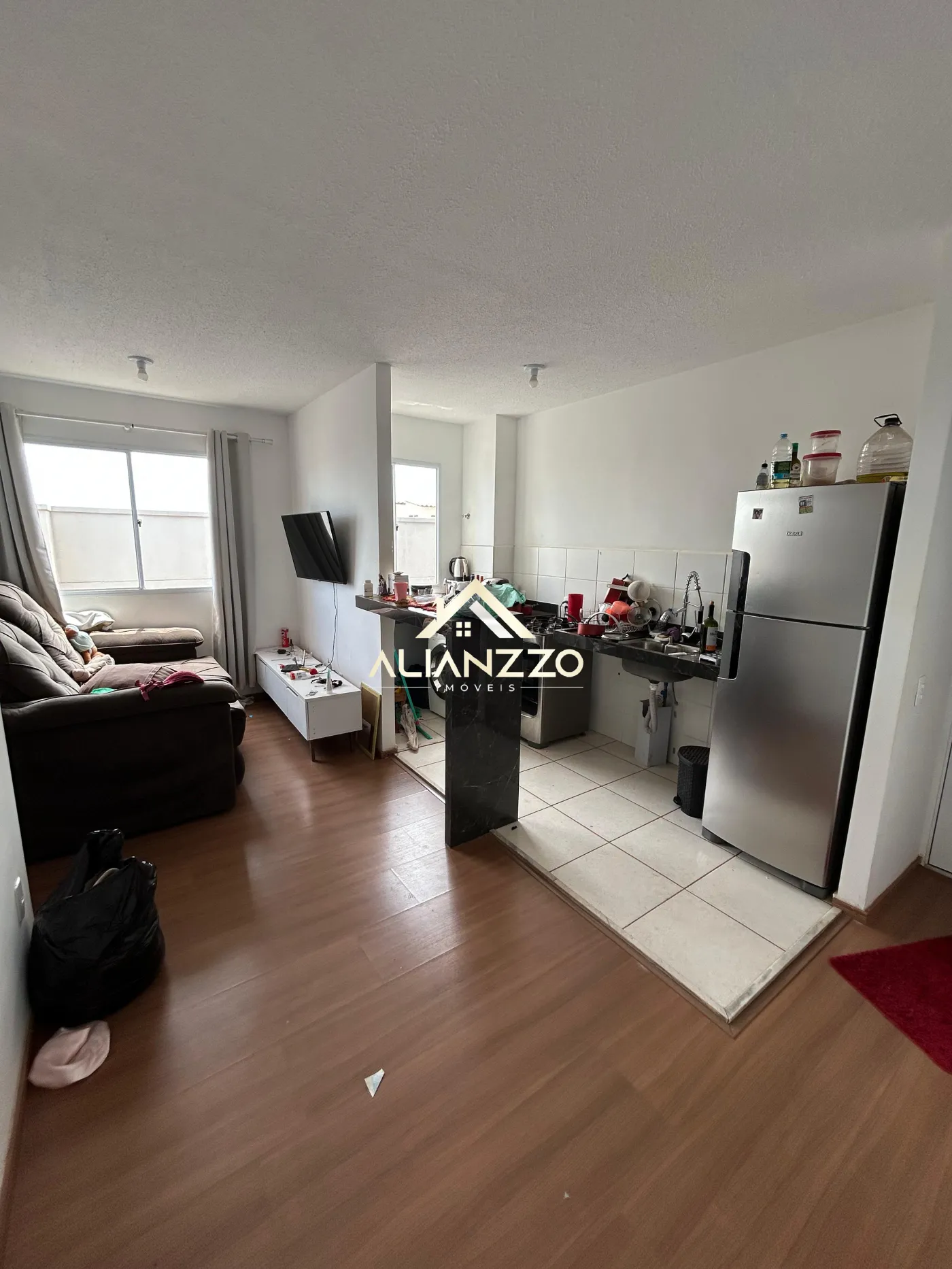 Alugar Apartamento / Padrão em Ribeirão Preto R$ 950,00 - Foto 3