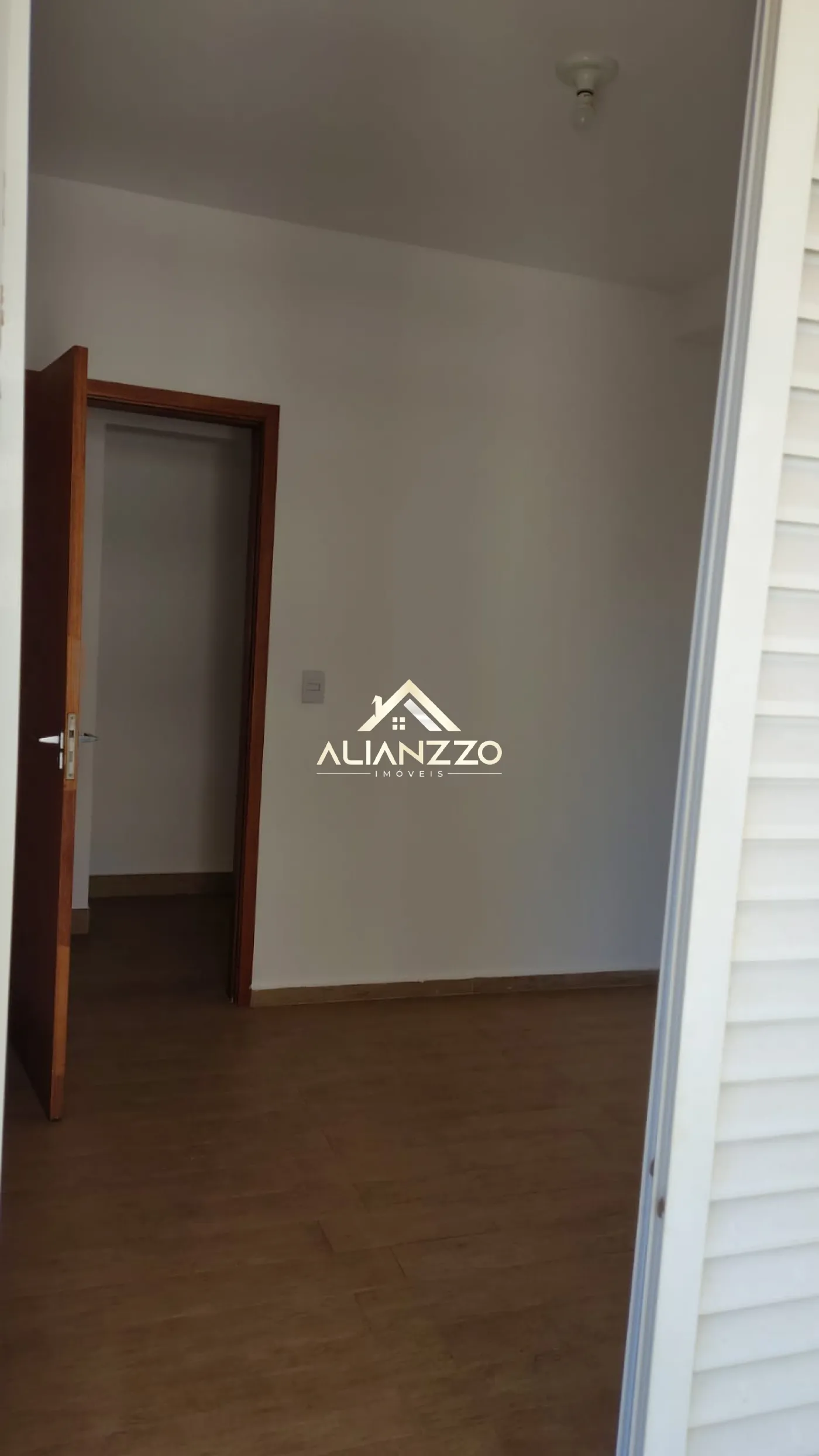 Alugar Apartamento / Padrão em Ribeirão Preto R$ 3.000,00 - Foto 2