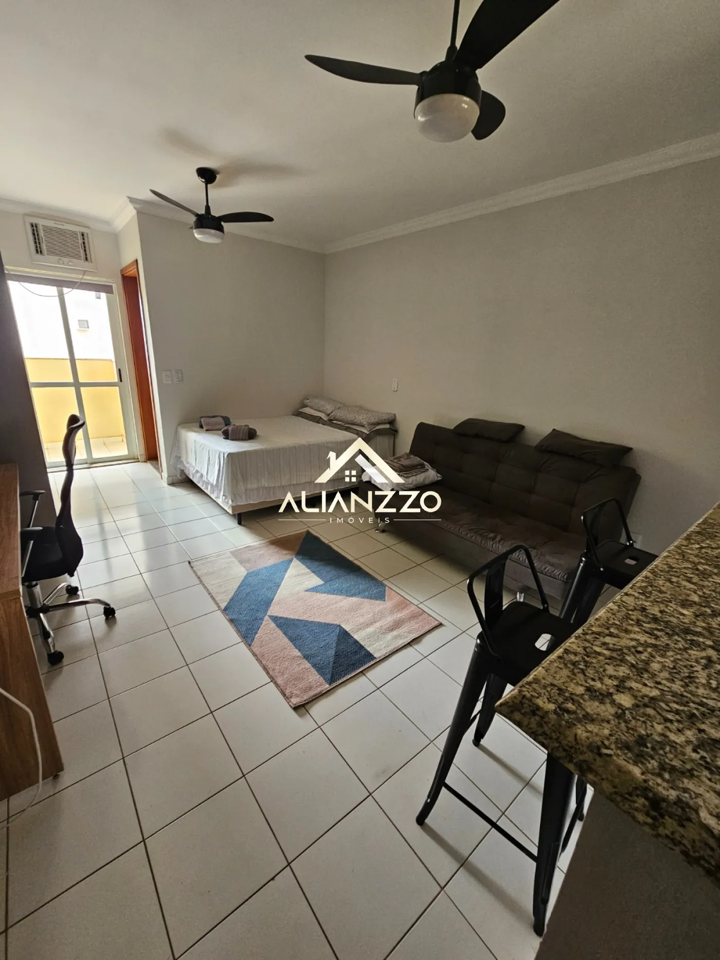 Alugar Apartamento / Kitchnet em Ribeirão Preto R$ 1.950,00 - Foto 2