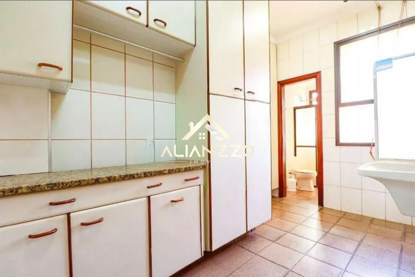 Comprar Apartamento / Padrão em Ribeirão Preto R$ 690.000,00 - Foto 2