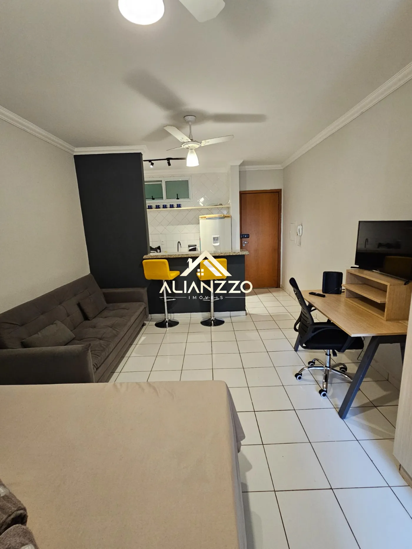 Alugar Apartamento / Kitchnet em Ribeirão Preto R$ 1.850,00 - Foto 1