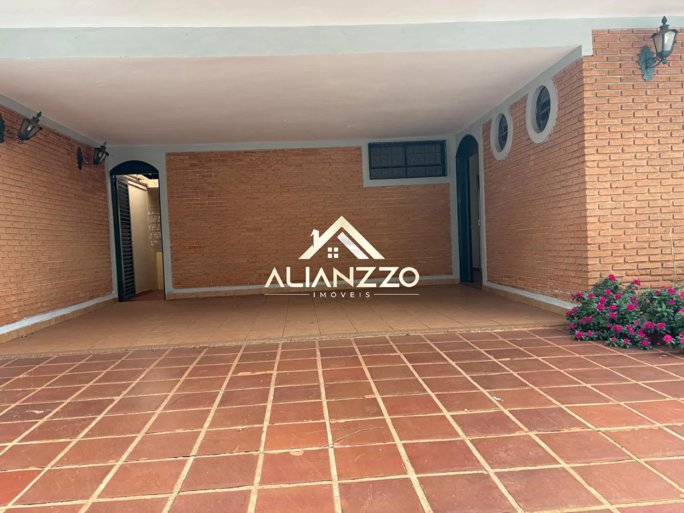 Comprar Casa / Padrão em Ribeirão Preto R$ 750.000,00 - Foto 2