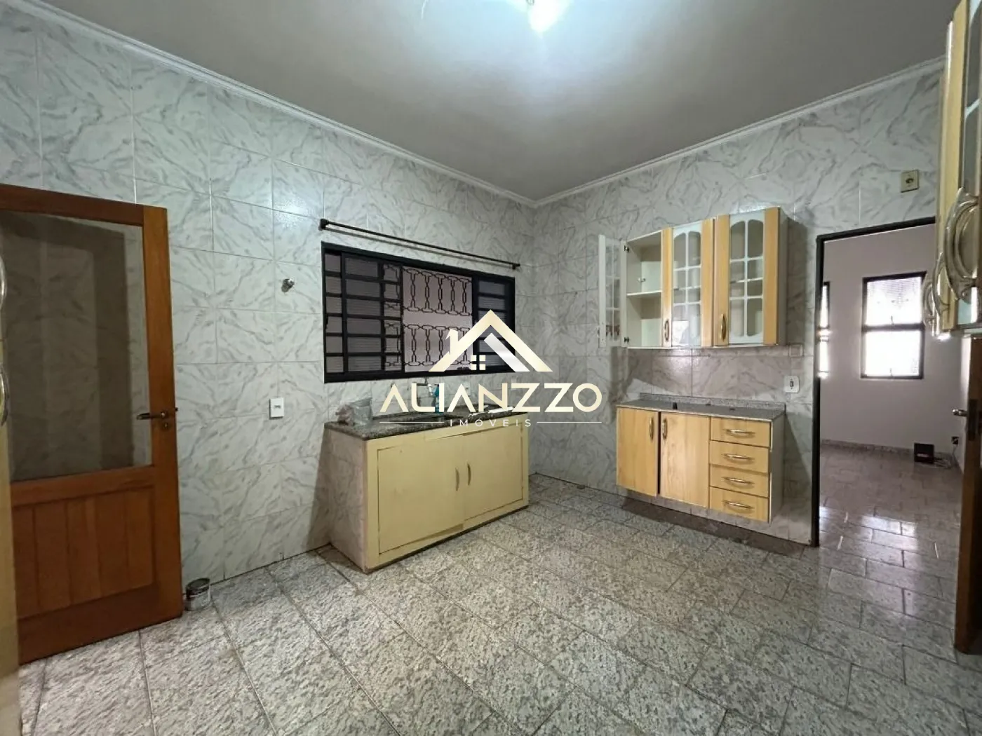 Alugar Casa / Padrão em Ribeirão Preto R$ 1.700,00 - Foto 7