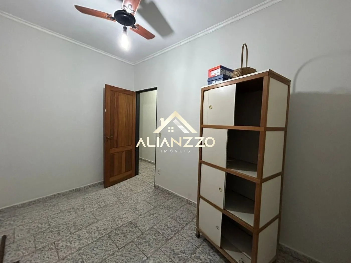 Alugar Casa / Padrão em Ribeirão Preto R$ 1.700,00 - Foto 12