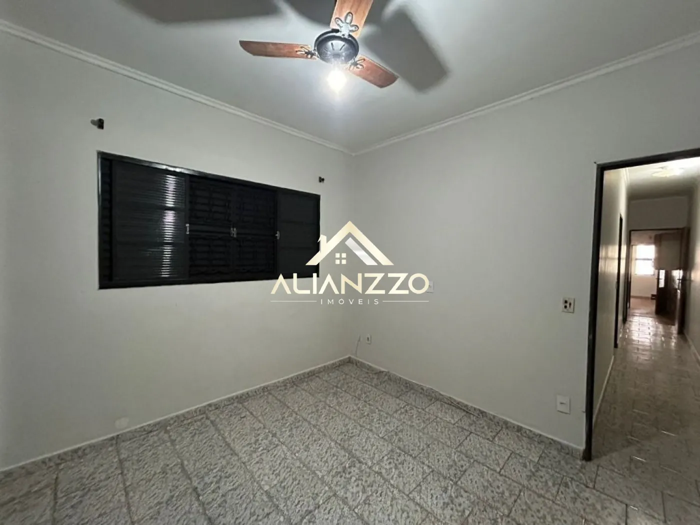 Alugar Casa / Padrão em Ribeirão Preto R$ 1.700,00 - Foto 17