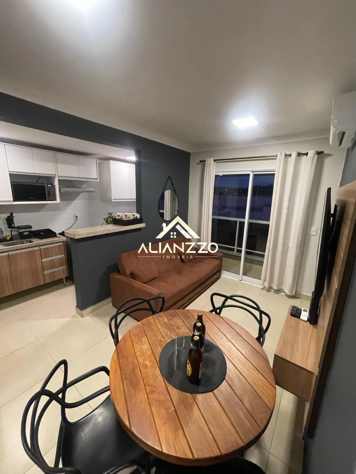 Alugar Apartamento / Padrão em Ribeirão Preto R$ 3.500,00 - Foto 2