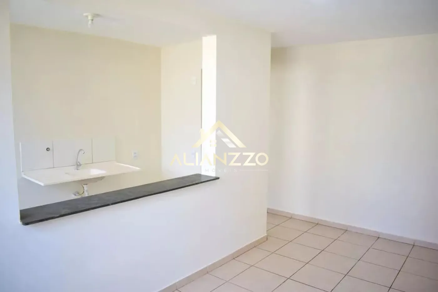 Alugar Apartamento / Padrão em Ribeirão Preto R$ 860,00 - Foto 2