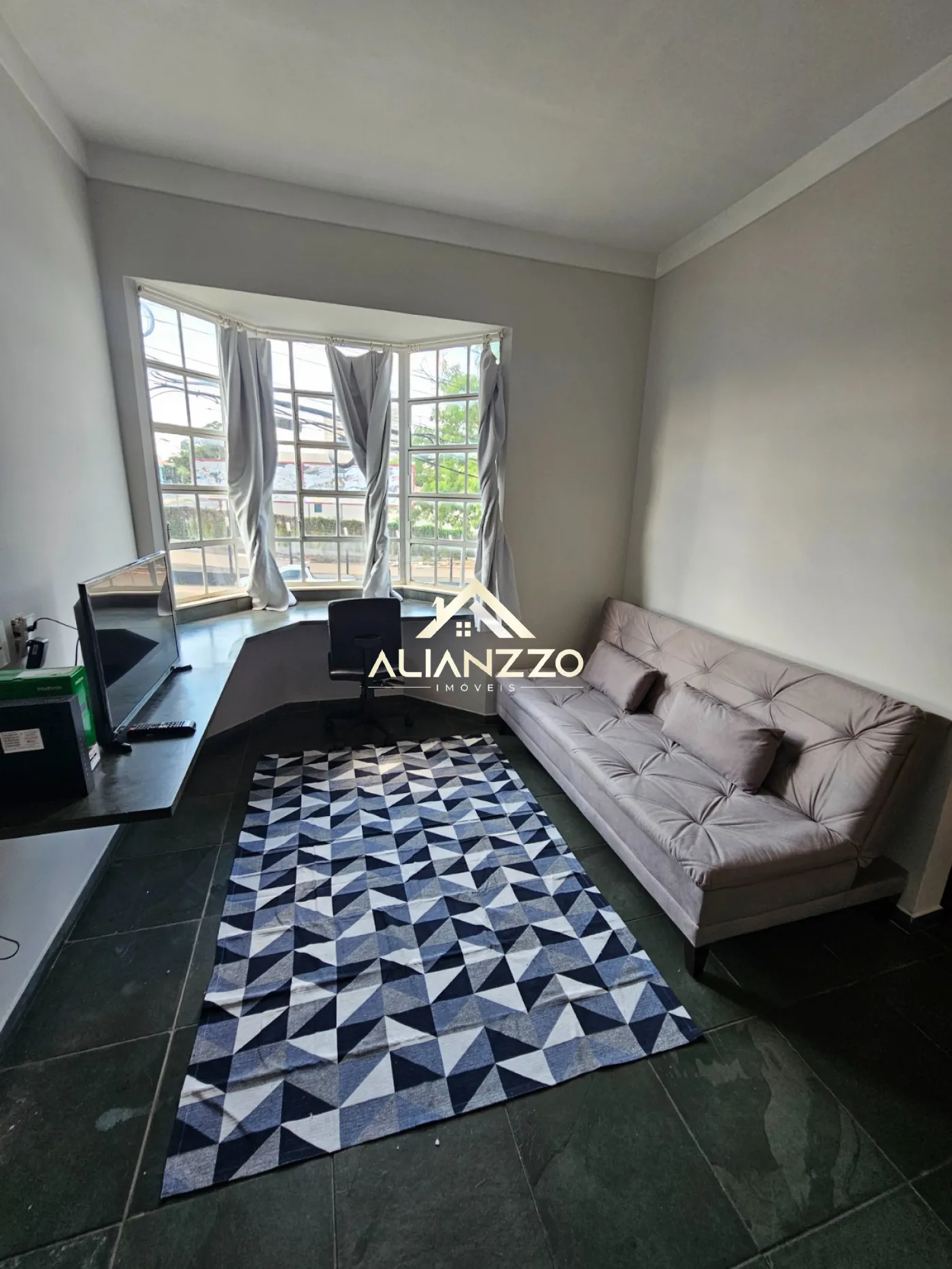Alugar Apartamento / Padrão em Ribeirão Preto R$ 1.400,00 - Foto 1