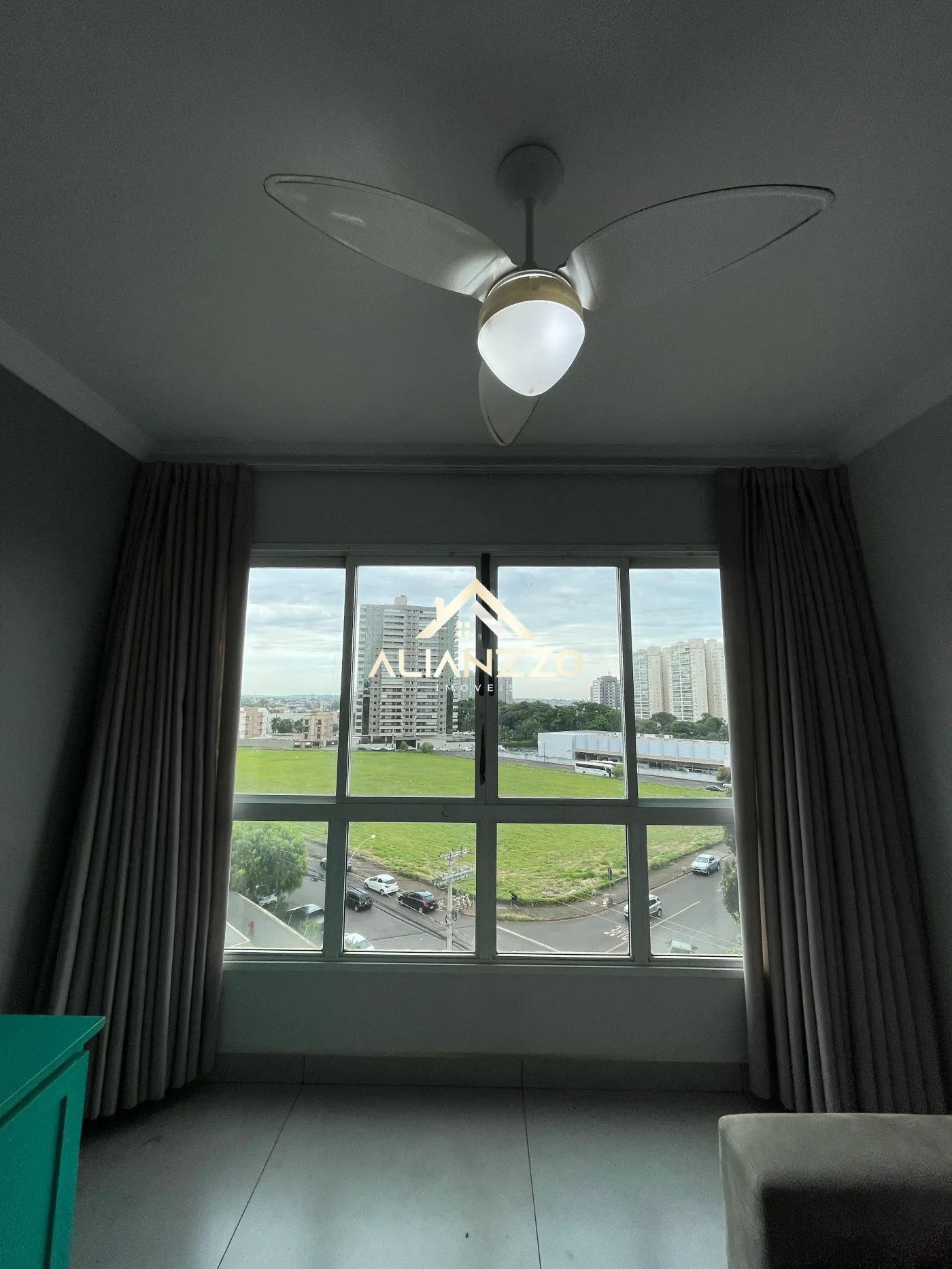 Alugar Apartamento / Padrão em Ribeirão Preto R$ 2.150,00 - Foto 2