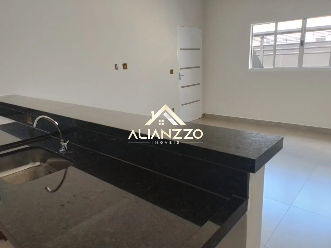 Comprar Casa / Padrão em Ribeirão Preto R$ 310.000,00 - Foto 5