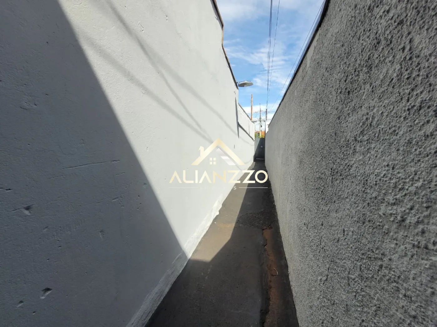 Alugar Casa / Padrão em Ribeirão Preto R$ 900,00 - Foto 8