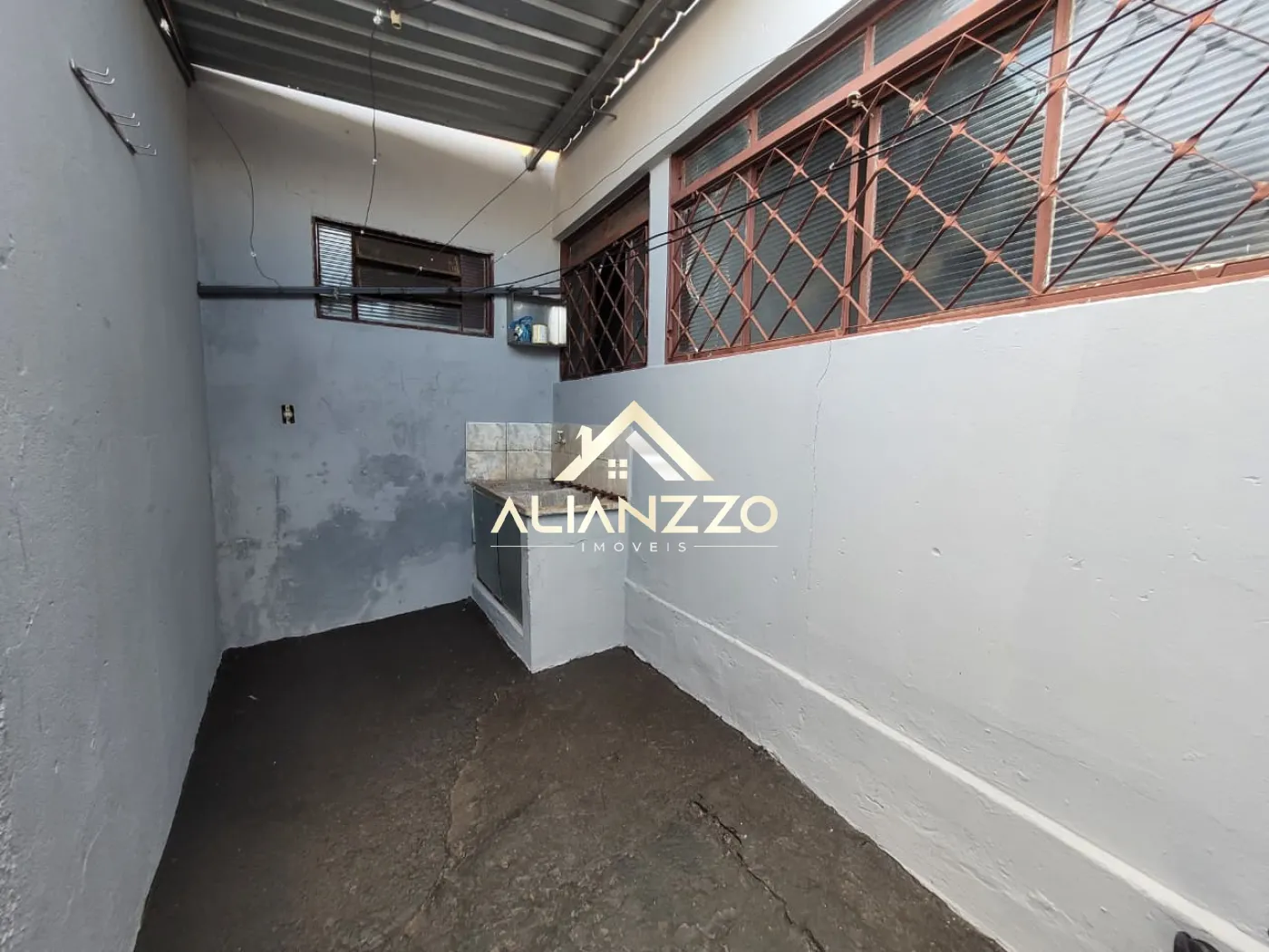 Alugar Casa / Padrão em Ribeirão Preto R$ 900,00 - Foto 9