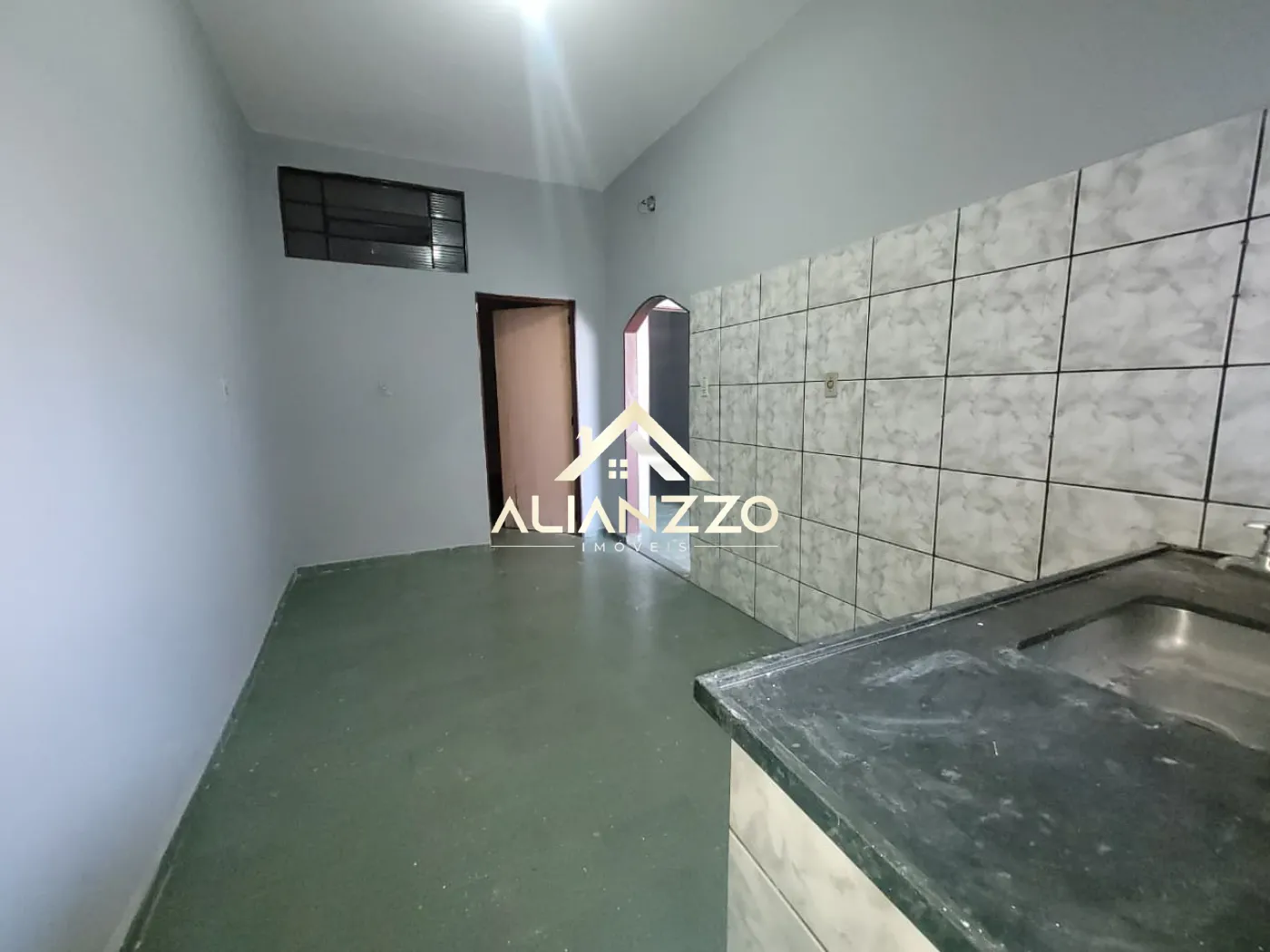 Alugar Casa / Padrão em Ribeirão Preto R$ 900,00 - Foto 10