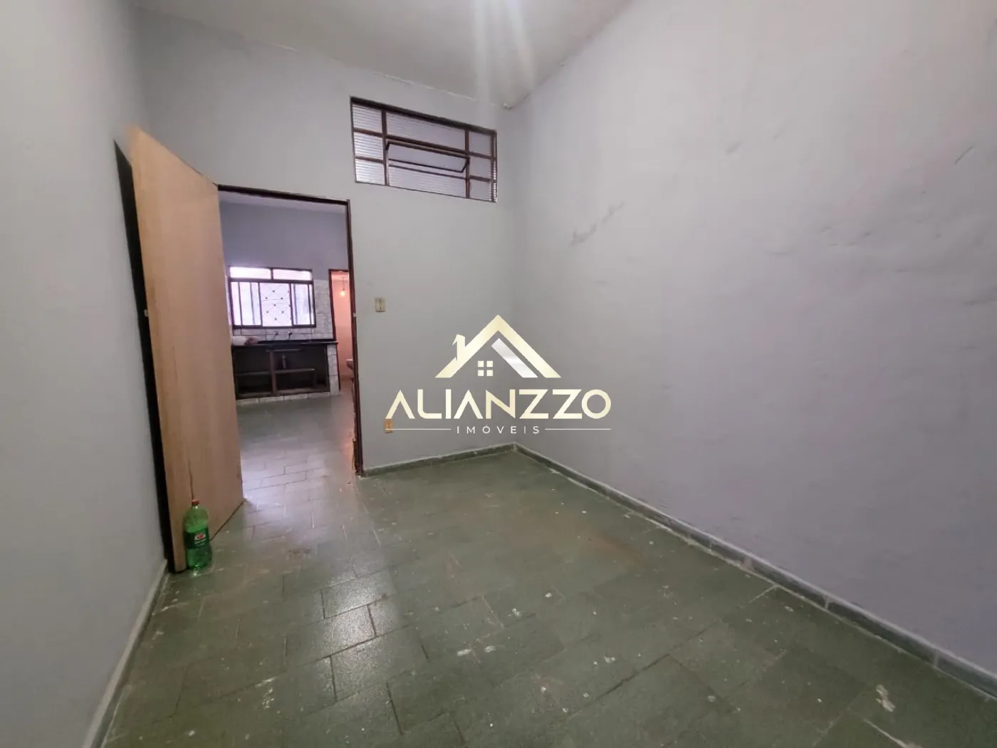 Alugar Casa / Padrão em Ribeirão Preto R$ 900,00 - Foto 7