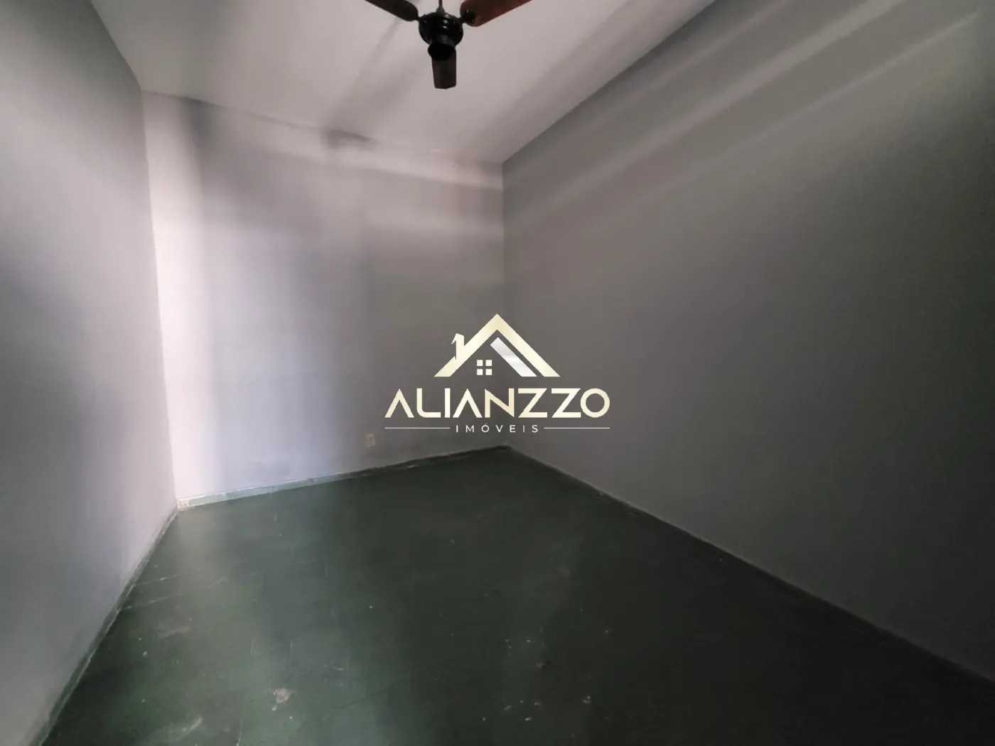 Alugar Casa / Padrão em Ribeirão Preto R$ 900,00 - Foto 3