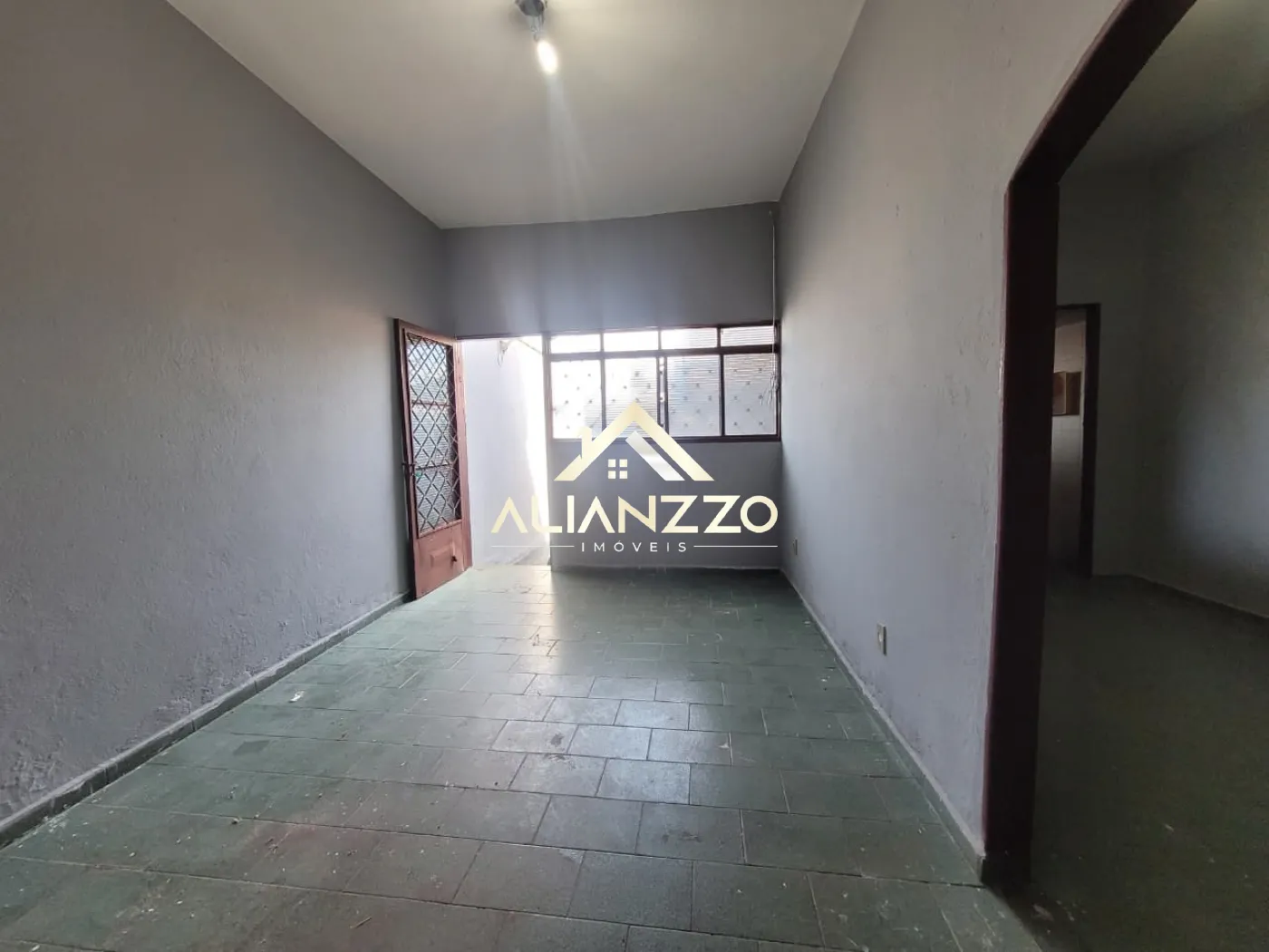 Alugar Casa / Padrão em Ribeirão Preto R$ 900,00 - Foto 11