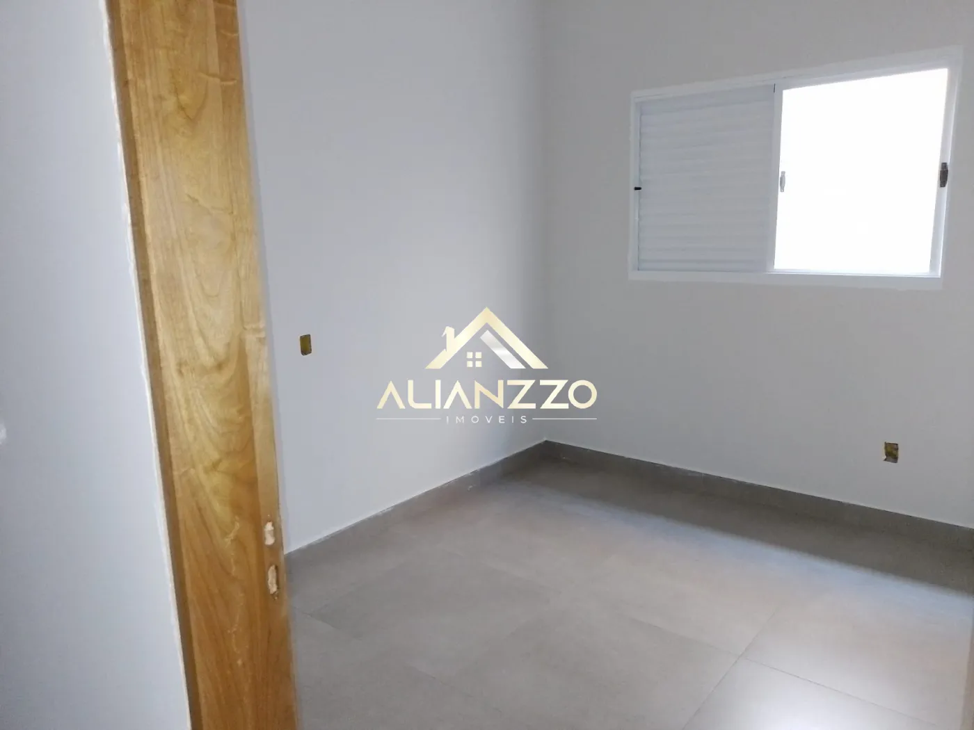 Comprar Casa / Padrão em Ribeirão Preto R$ 310.000,00 - Foto 4