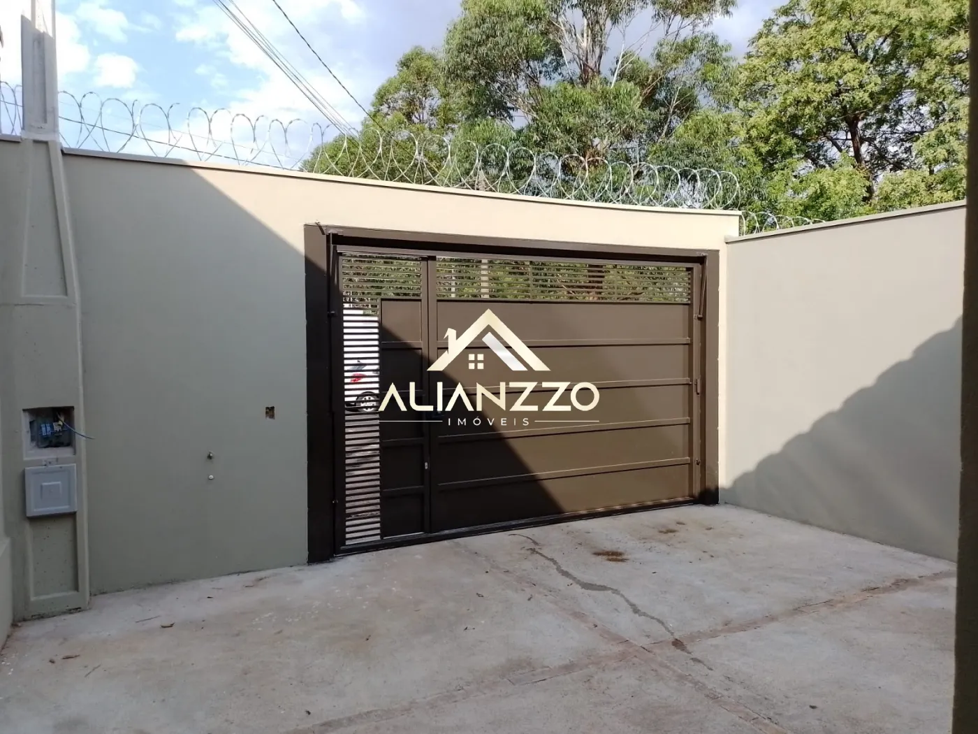 Comprar Casa / Padrão em Ribeirão Preto R$ 310.000,00 - Foto 1