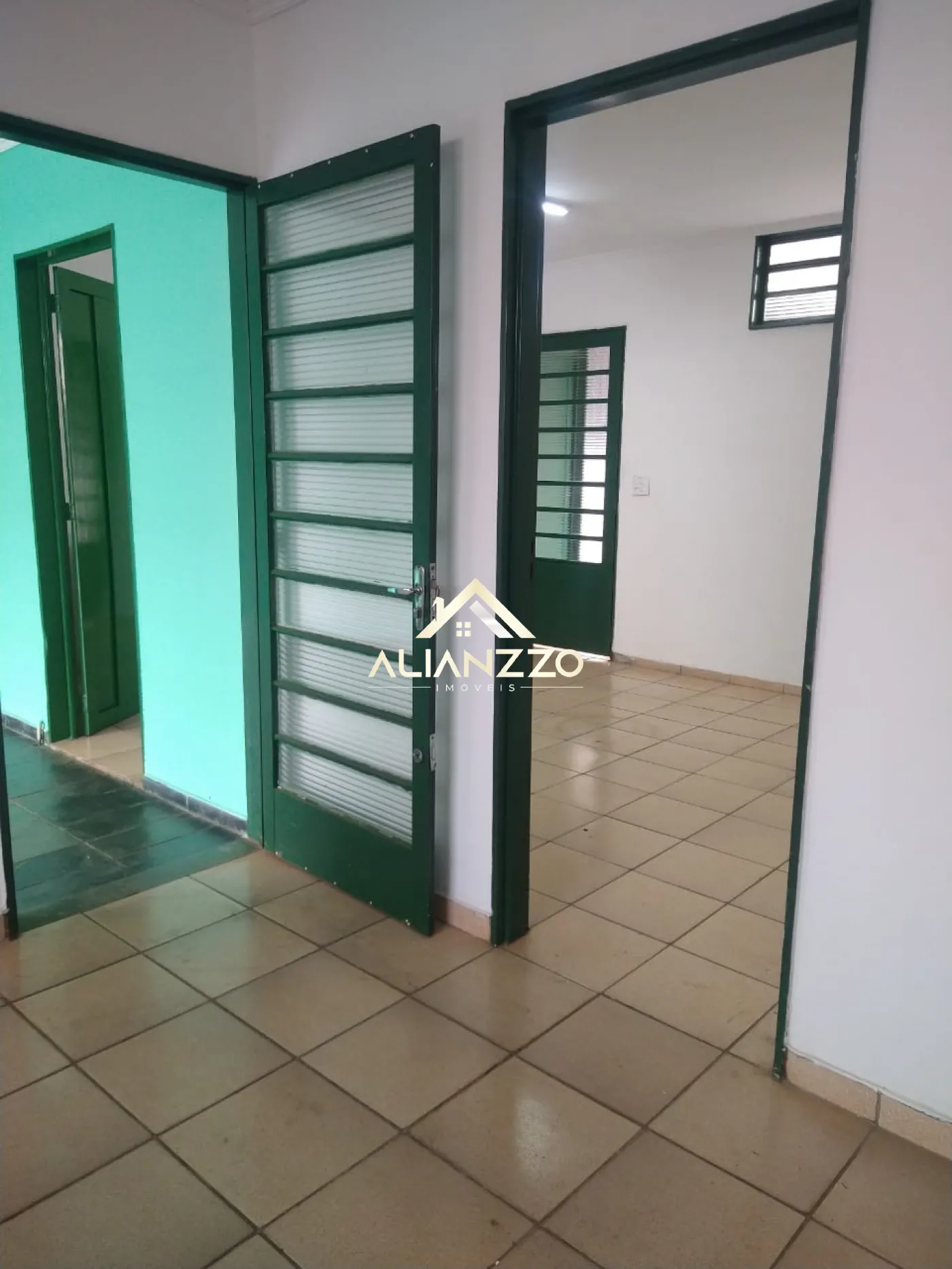 Alugar Casa / Padrão em Ribeirão Preto R$ 2.100,00 - Foto 3