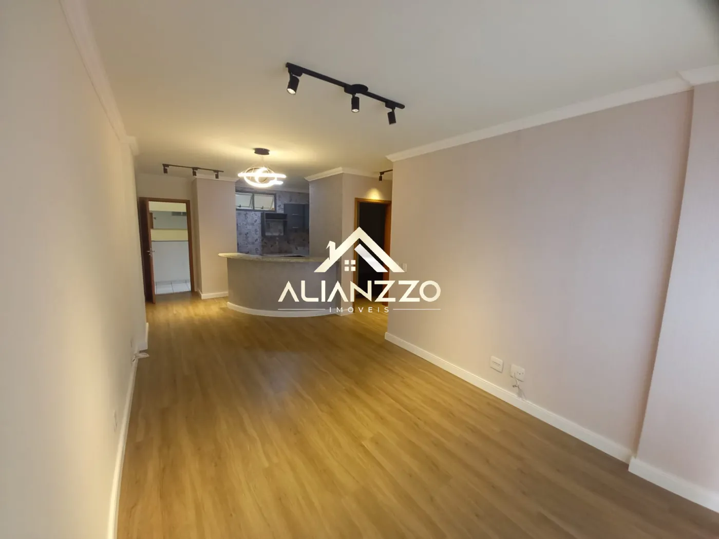 Alugar Apartamento / Padrão em Ribeirão Preto R$ 2.300,00 - Foto 1
