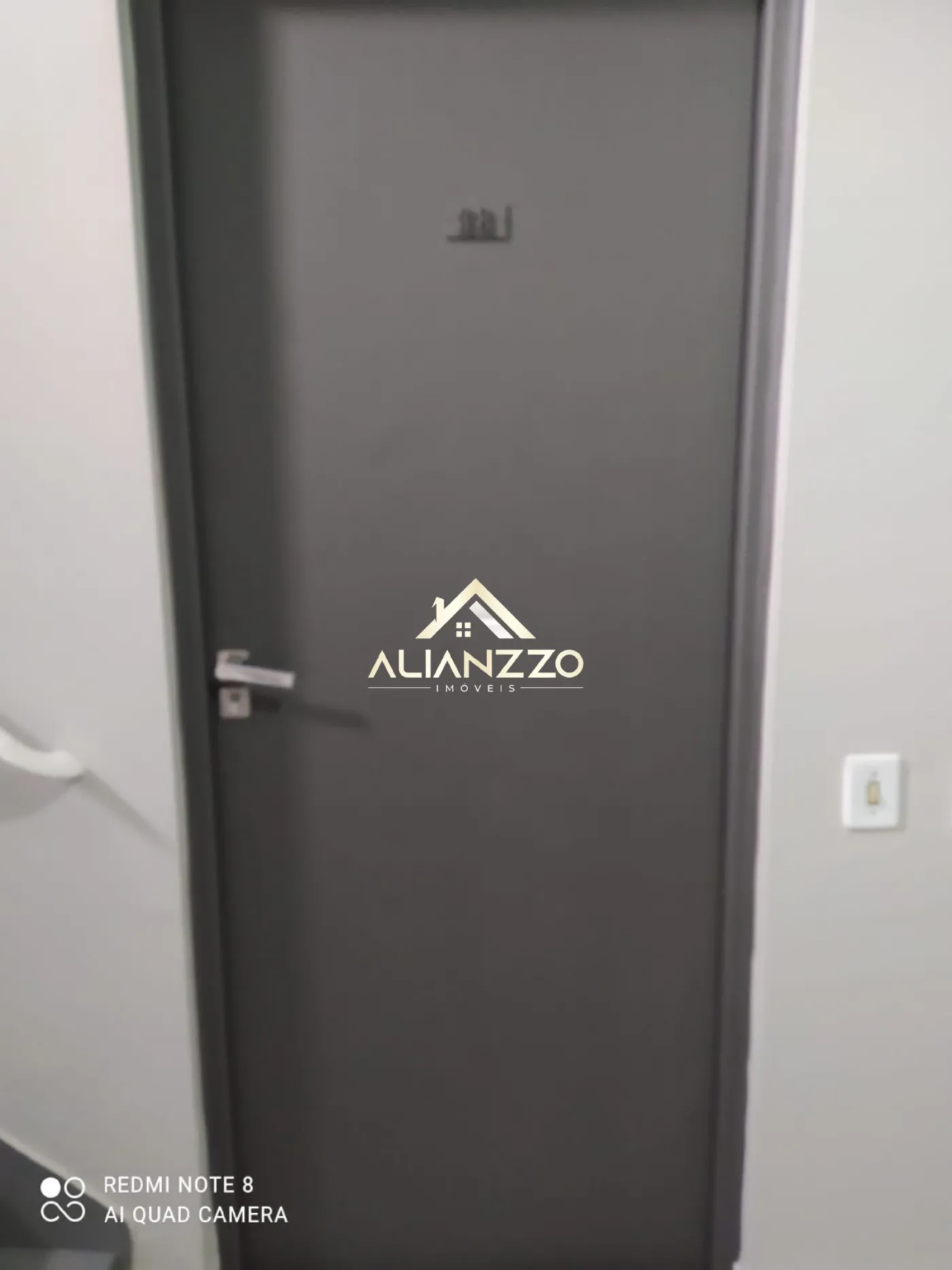 Comprar Apartamento / Padrão em Guarujá R$ 360.000,00 - Foto 1