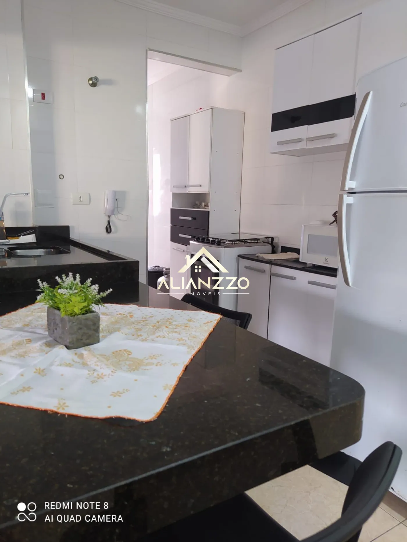 Comprar Apartamento / Padrão em Guarujá R$ 360.000,00 - Foto 4