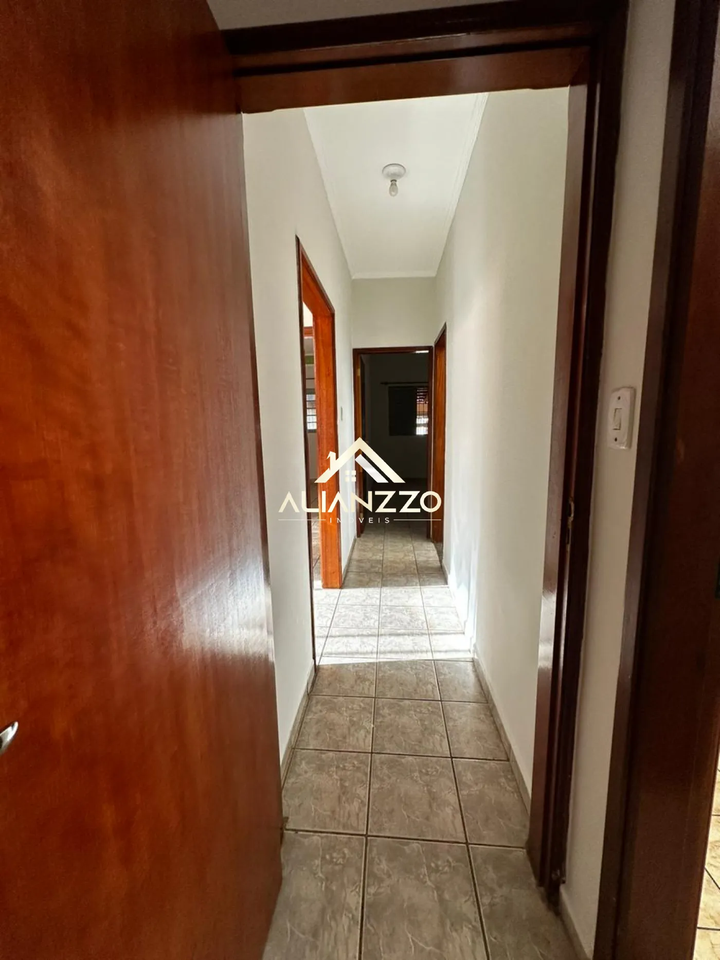 Alugar Casa / Padrão em Ribeirão Preto R$ 2.000,00 - Foto 6