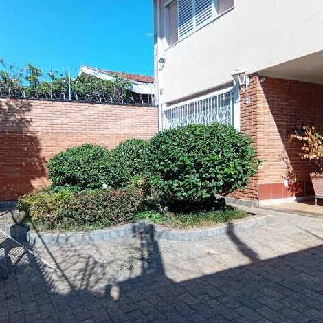 imagem 1 - Casa Residencial Localizada no bairro Jardim São Luiz em Ribeirão Preto/SP. Alianzzo Imóveis. imagem 1 - Casa Residencial Localizada no bairro Jardim São Luiz em Ribeirão Preto/SP. Alianzzo Imóveis.