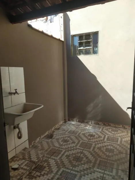 imagem 3 - Casa residencial disponível para venda e locação no bairro Planalto Verde imagem 3 - Casa residencial disponível para venda e locação no bairro Planalto Verde