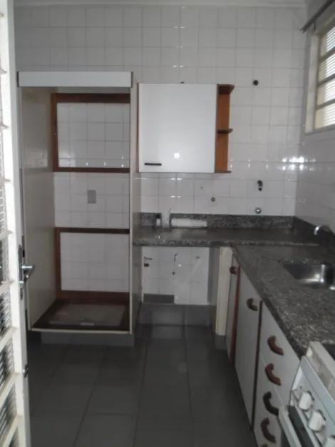 imagem 5 - Casa Padrão Bairro Jardim Mosteiro em Ribeirão Preto/SP. Alianzzo Imóveis. imagem 5 - Casa Padrão Bairro Jardim Mosteiro em Ribeirão Preto/SP. Alianzzo Imóveis.