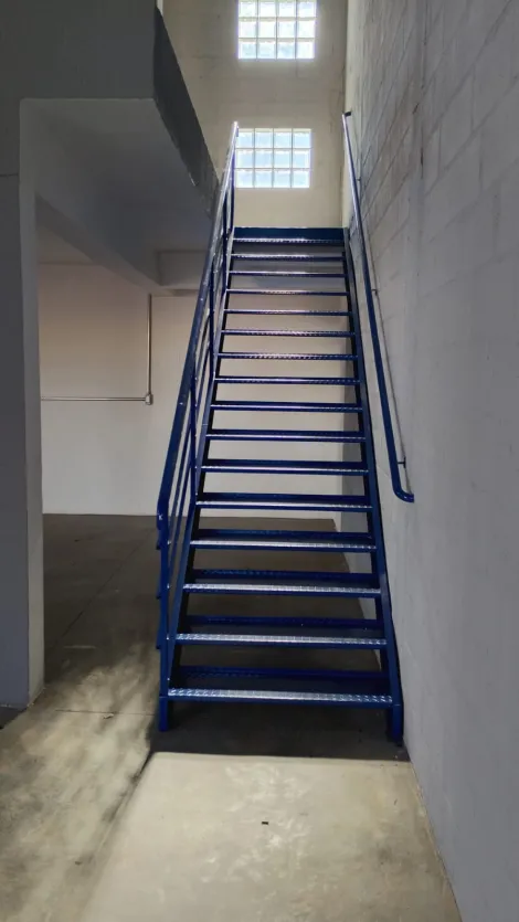 imagem 4 - Galpão Comercial  para locação no Bairro Bonfim Paulista  em Ribeirão Preto/SP. Alianzzo Imóveis. imagem 4 - Galpão Comercial  para locação no Bairro Bonfim Paulista  em Ribeirão Preto/SP. Alianzzo Imóveis.